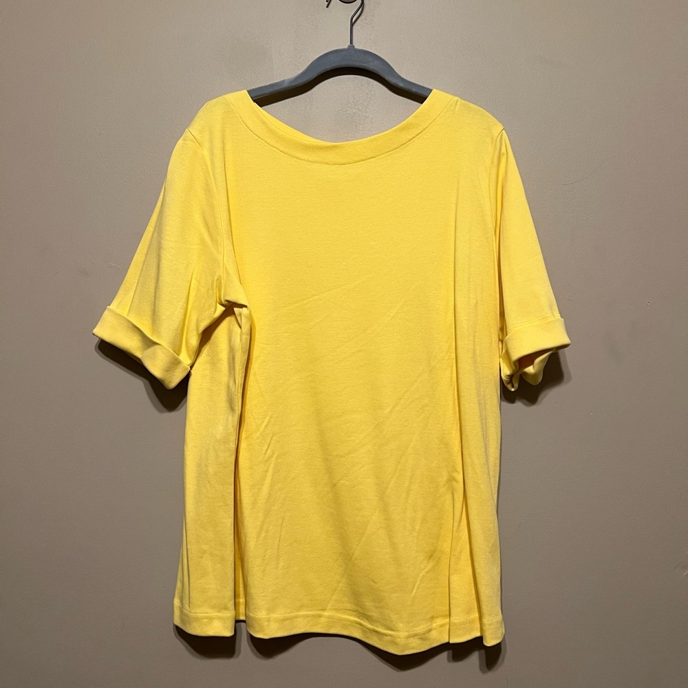 Salon Studio Cuff-Sleeve Top